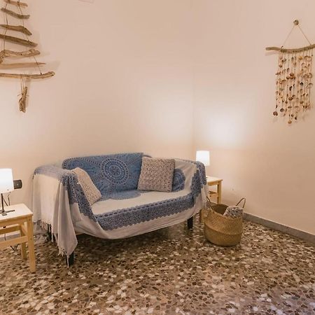 莫诺波利Casa Vacanze Il Mare Tra I Tetti - Relaxing Terrace & Sea View别墅 外观 照片
