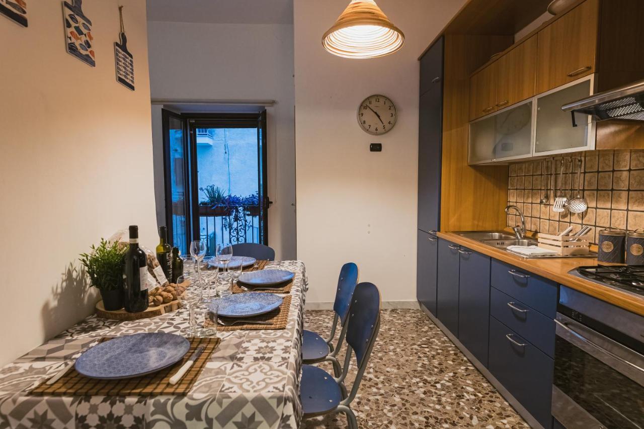 莫诺波利Casa Vacanze Il Mare Tra I Tetti - Relaxing Terrace & Sea View别墅 外观 照片