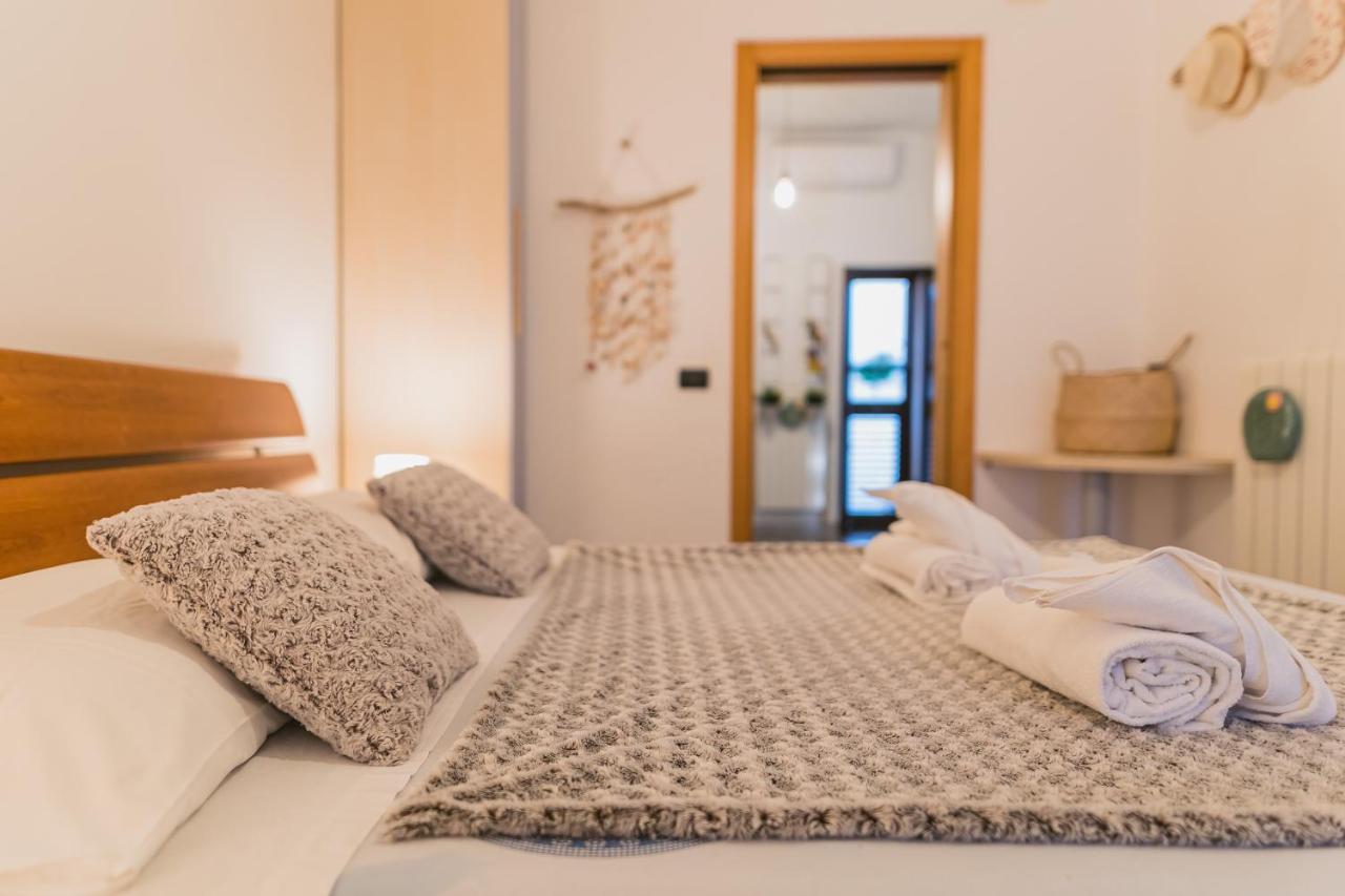 莫诺波利Casa Vacanze Il Mare Tra I Tetti - Relaxing Terrace & Sea View别墅 外观 照片