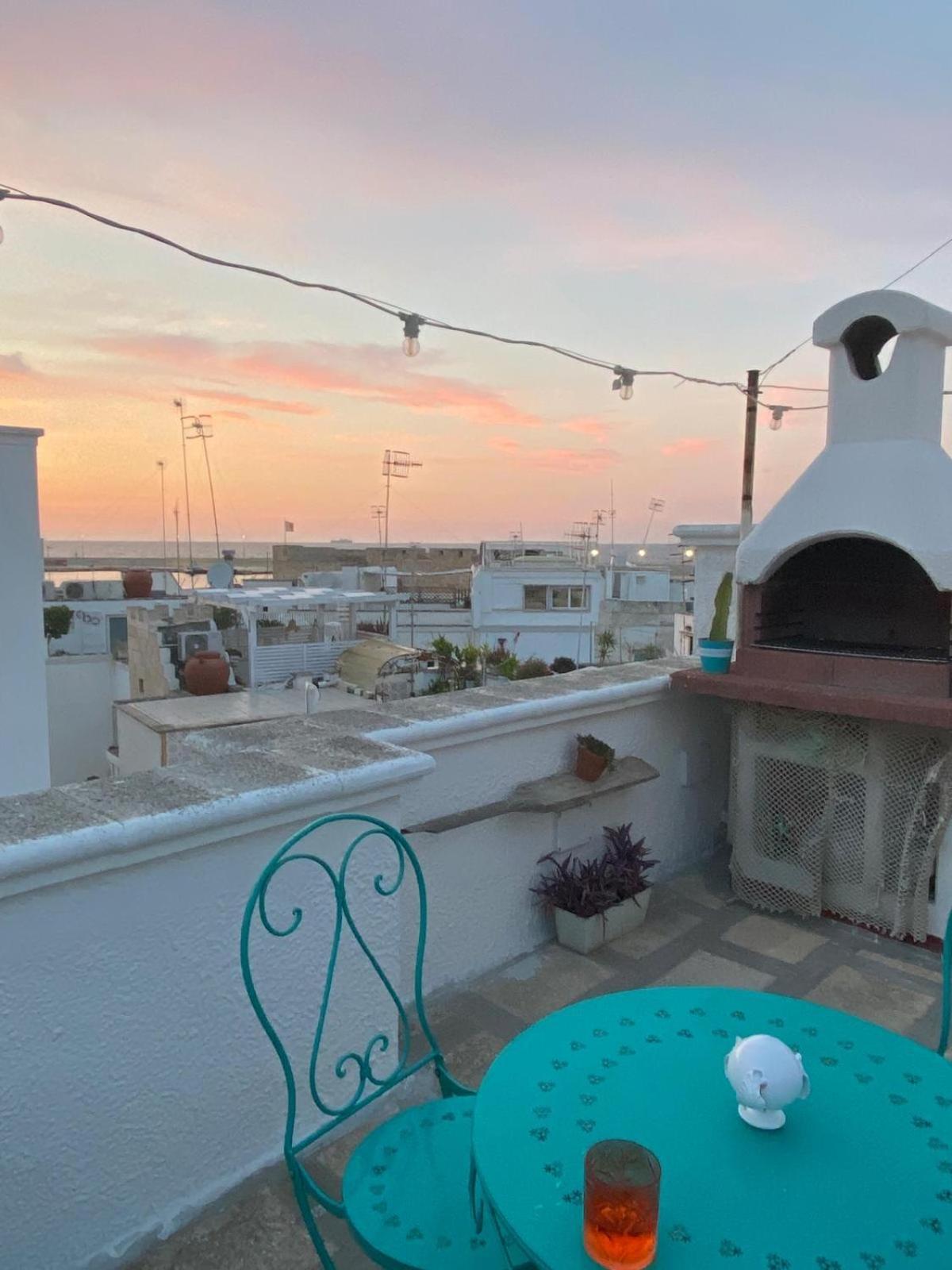 莫诺波利Casa Vacanze Il Mare Tra I Tetti - Relaxing Terrace & Sea View别墅 外观 照片